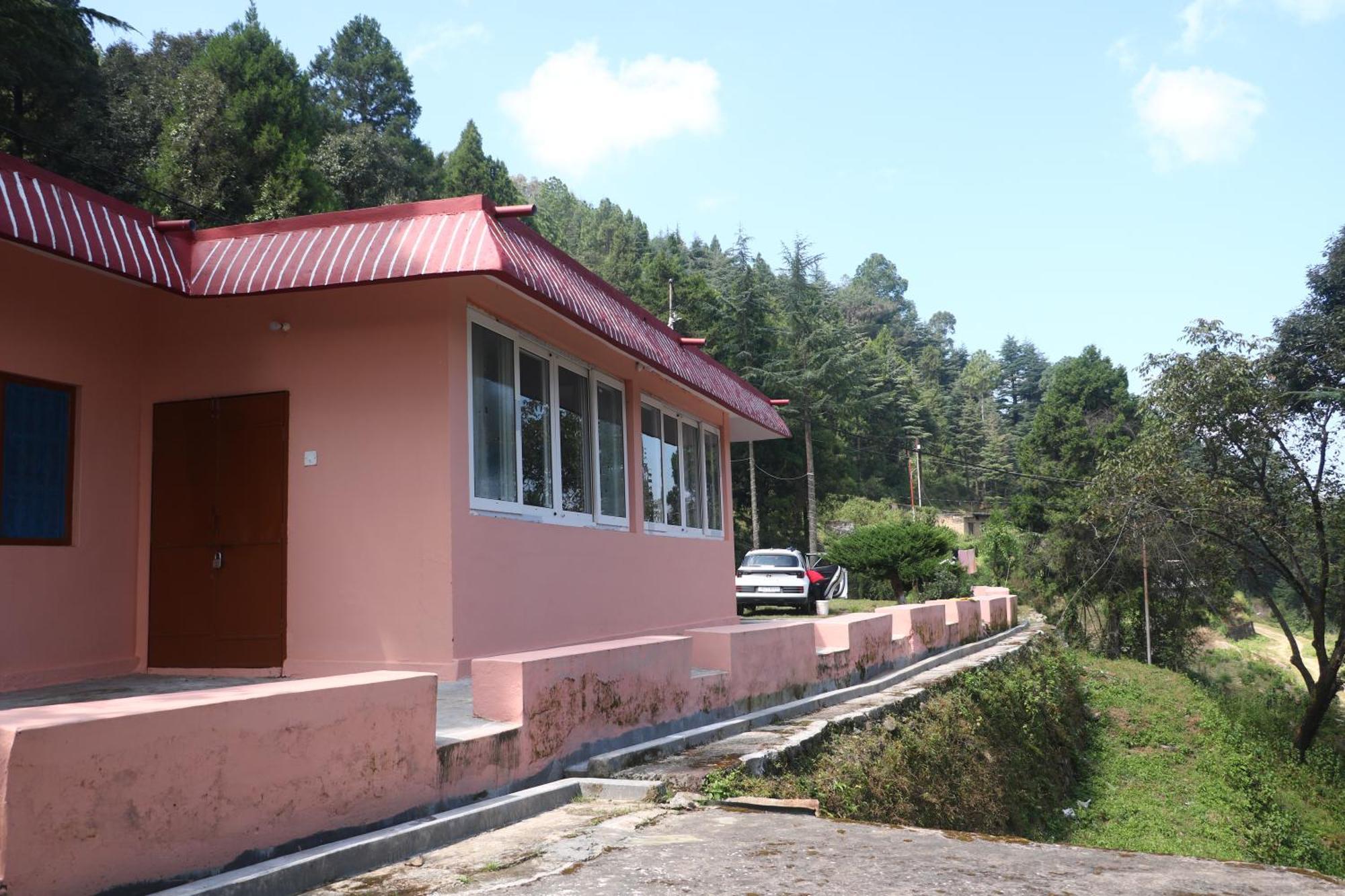 The Deodar Inn Pauri Exterior foto